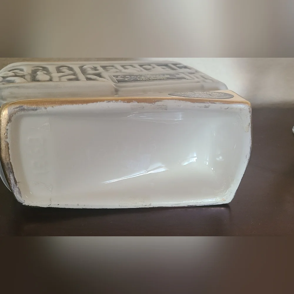 Vintage 1968 Ezra Brooks whiskey ceramic decanter